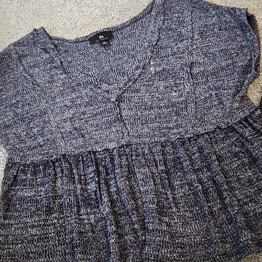 D🔹️ I.N. San Francisco Heatgered Blue Smocked Peplum Blouse
